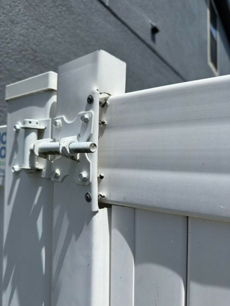 Broken Vinyl Gates Repairs Due To Storm In Wesley Chapel