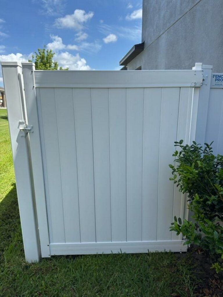 Broken Vinyl Gates Repairs Due To Storm In Wesley Chapel