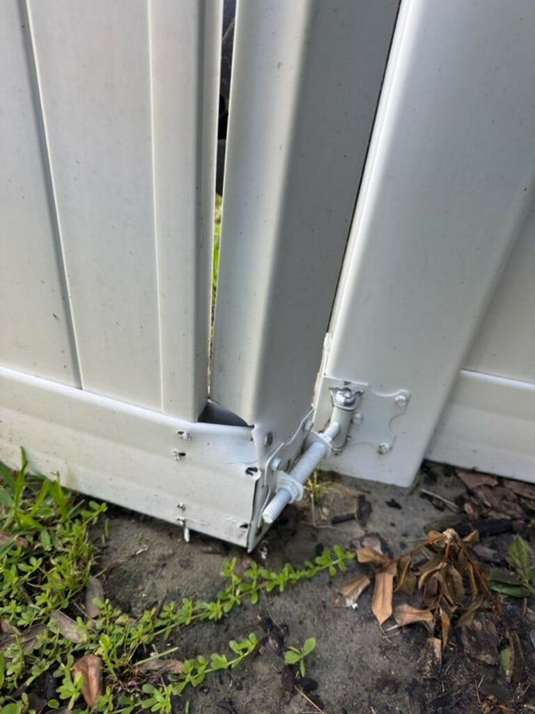 Broken Vinyl Gates Repairs Due To Storm In Wesley Chapel