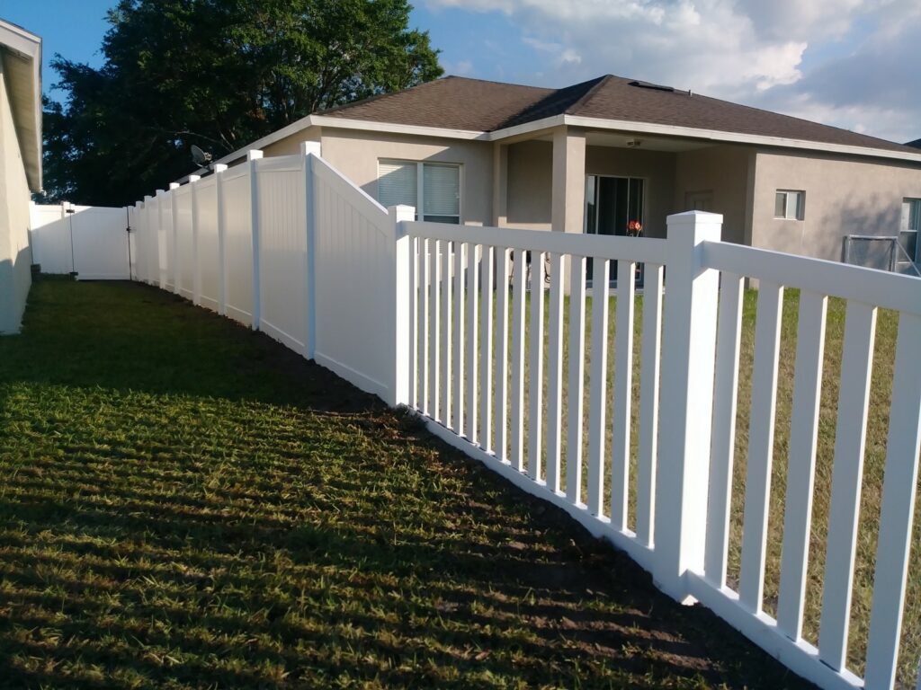 Installation of Vinyl Picket Fences in Tampa