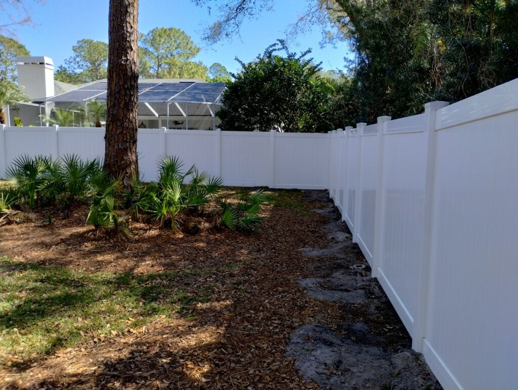 New Tampa Vinyl Privacy Fence Contractors