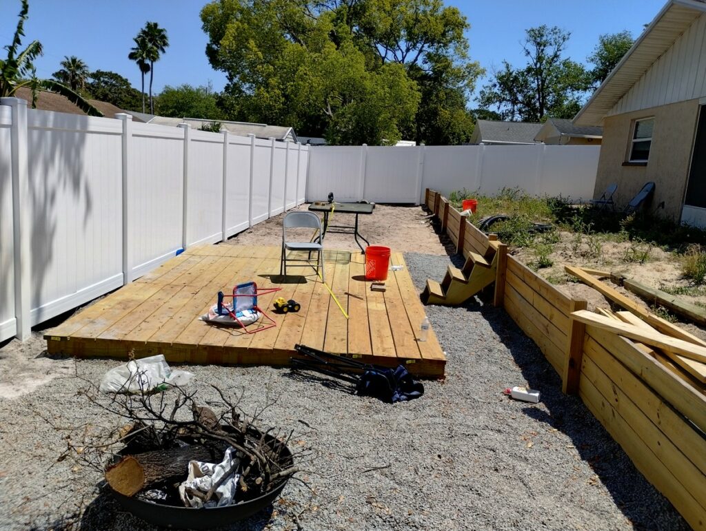New Tampa, Vinyl Privacy Fence Installation