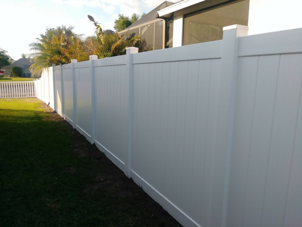 Vinyl Privacy Fences in Wesley Chapel