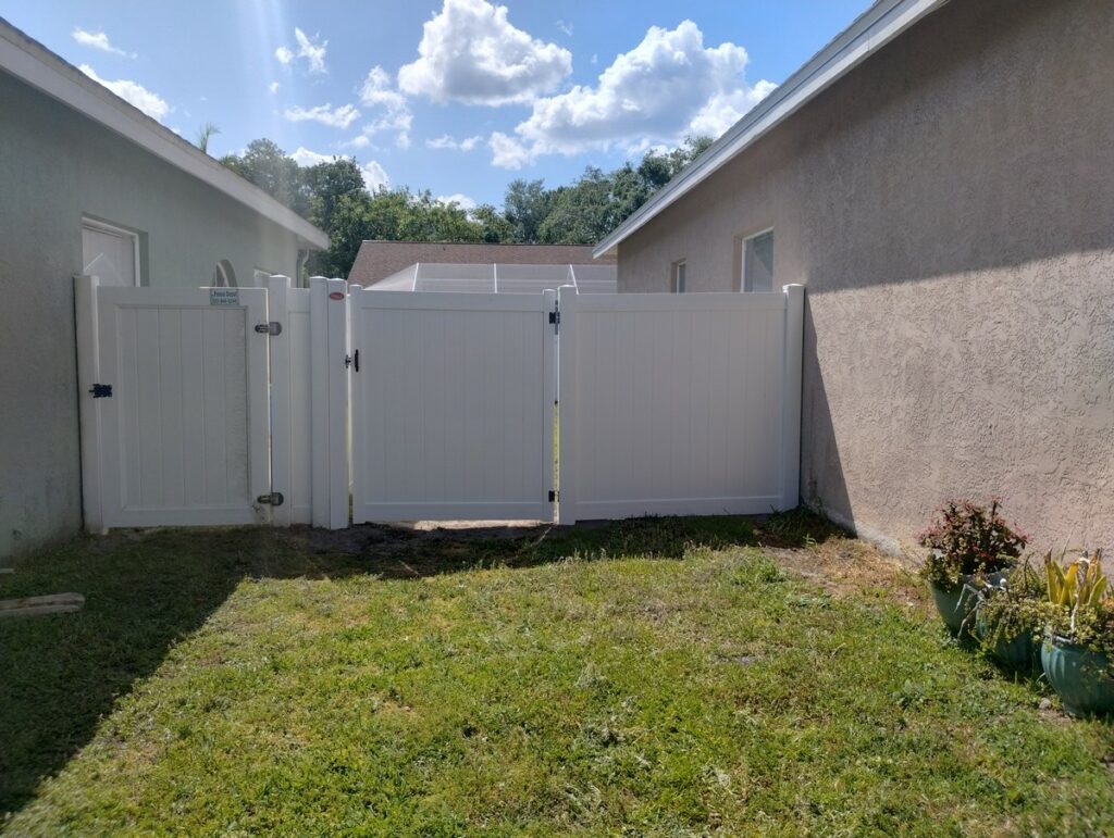 Wesley Chapel 6ft high privacy Fences