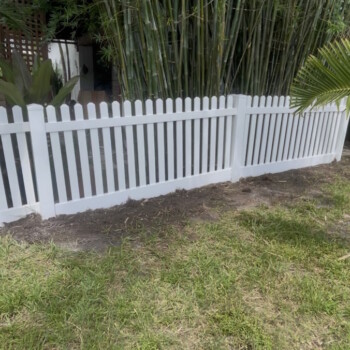 4 Foot High White Vinyl Picket Fence in Tampa 4 Foot High White Vinyl Picket Fence in Tampa